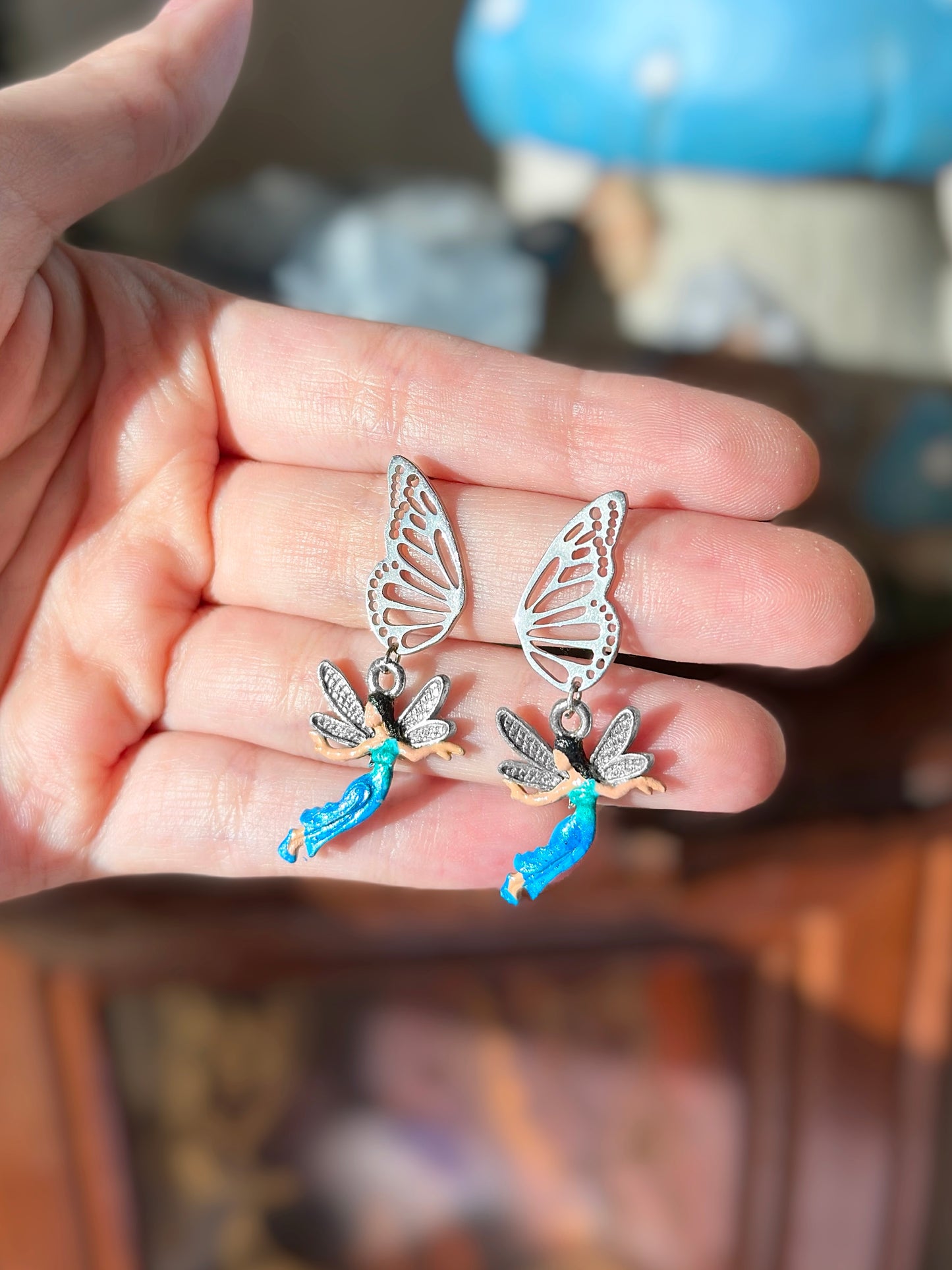 Silvermist Earrings (Pixie Hollow)