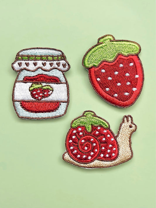 Strawberry Snail Patches (3pc)